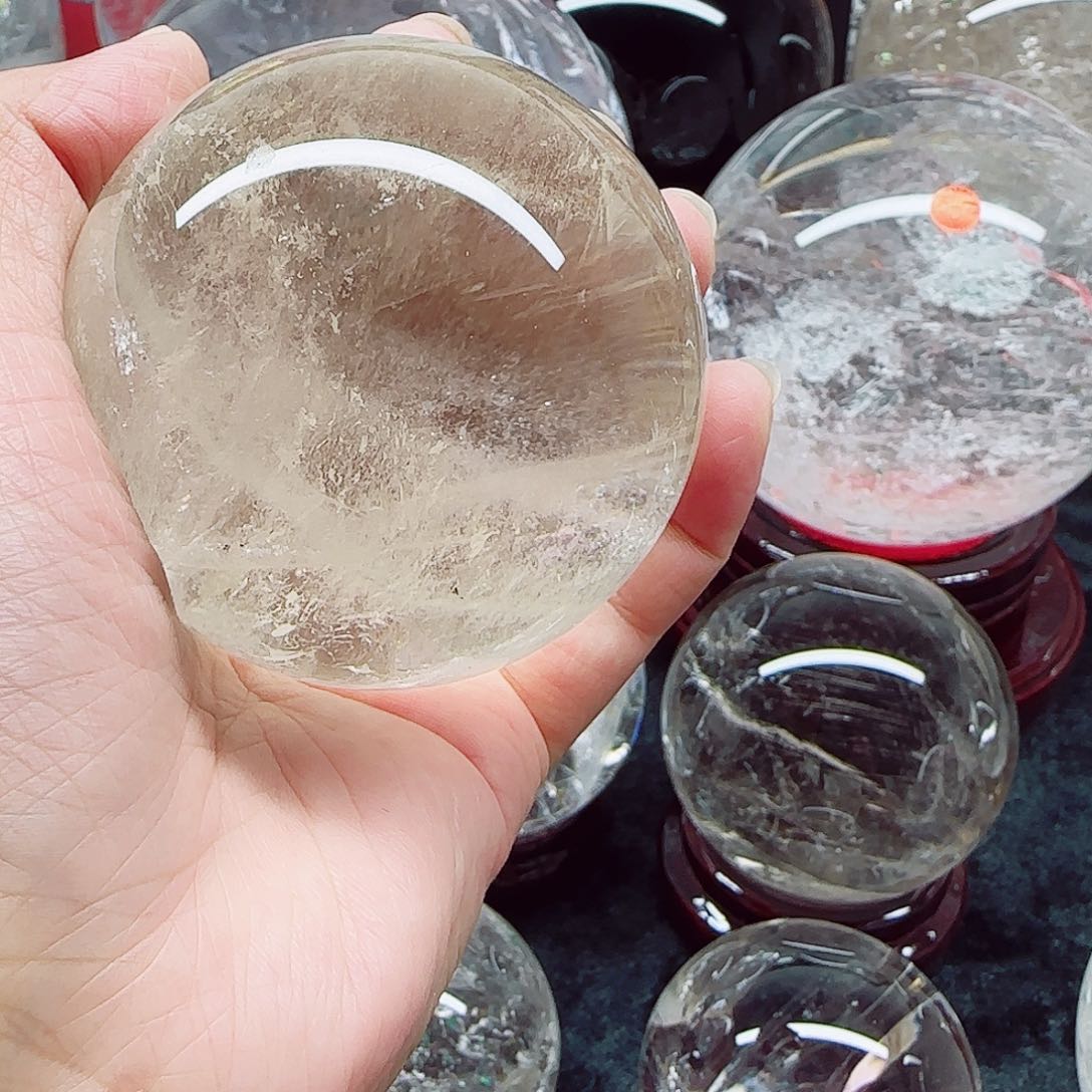 未镶嵌珠宝半成品水晶?***光天然