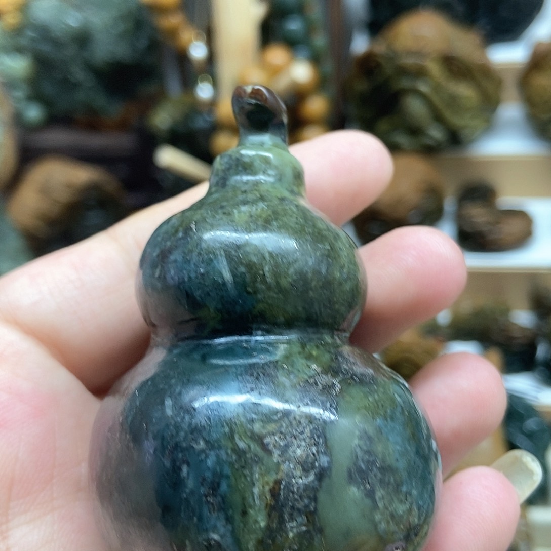 岫岩河磨玉（透闪石质玉）把件未镶嵌