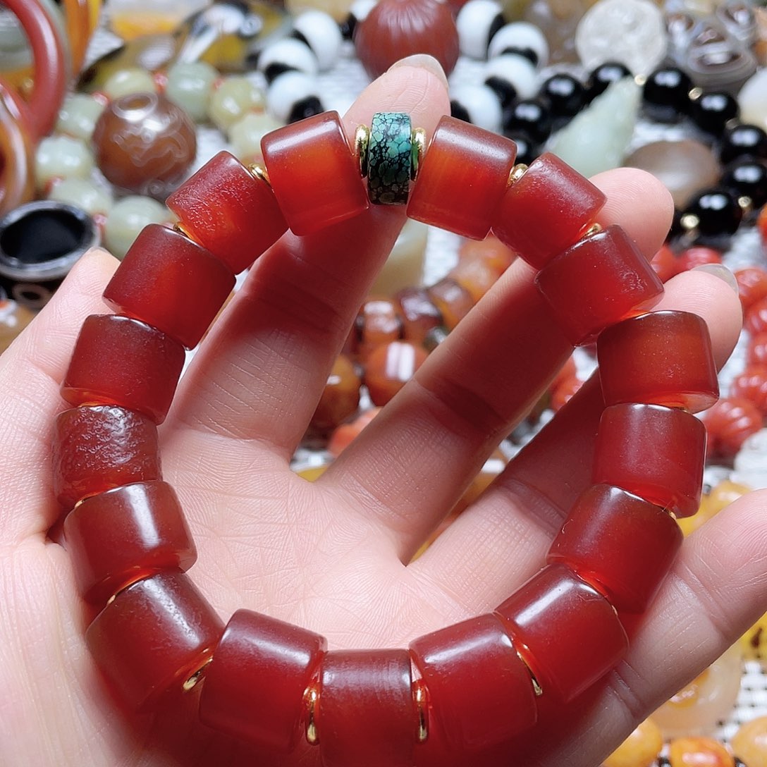 玛瑙/玉髓挂件未镶嵌