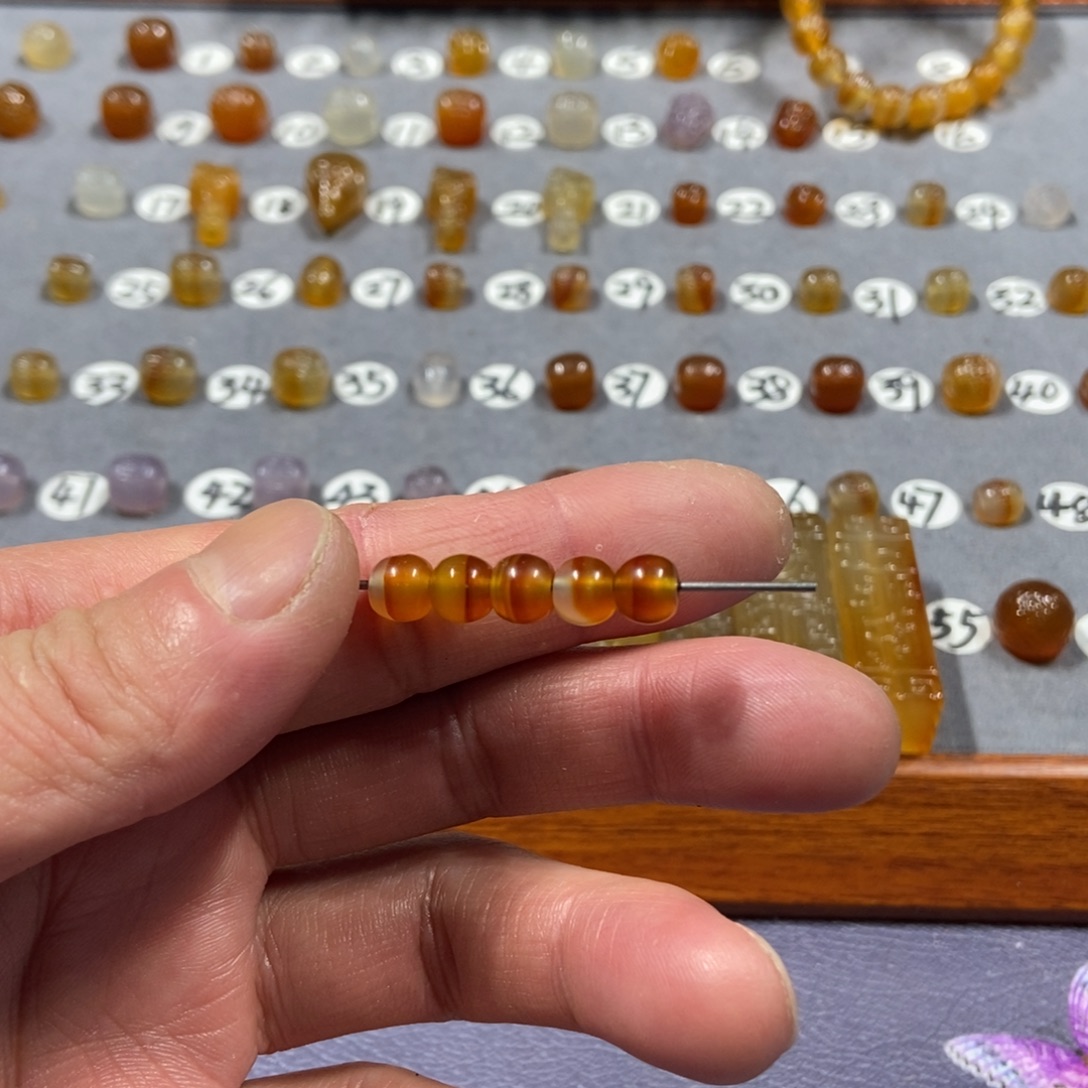 老***爷玛瑙/玉髓合金颈饰珠