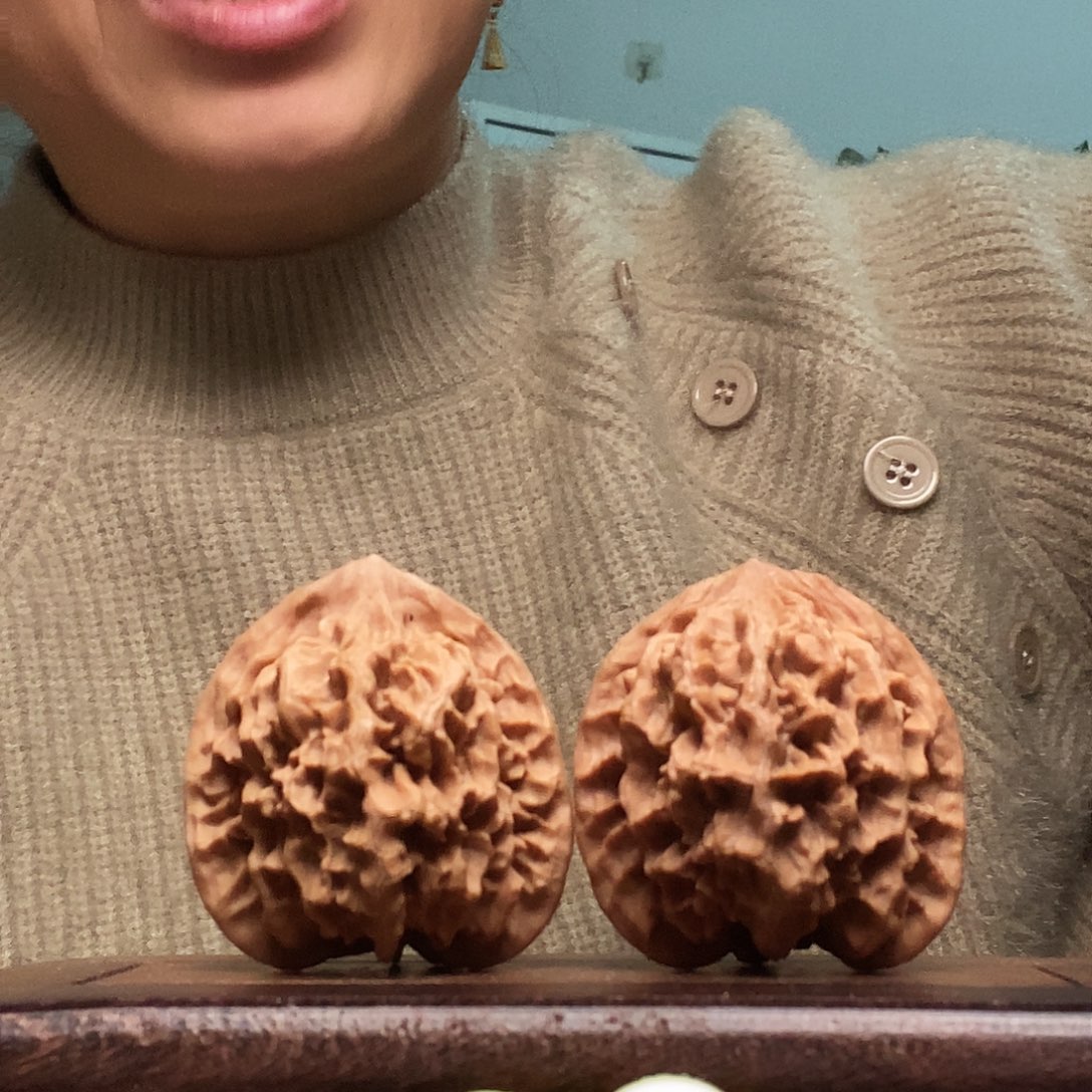 循***行文玩核桃吊坠帝王