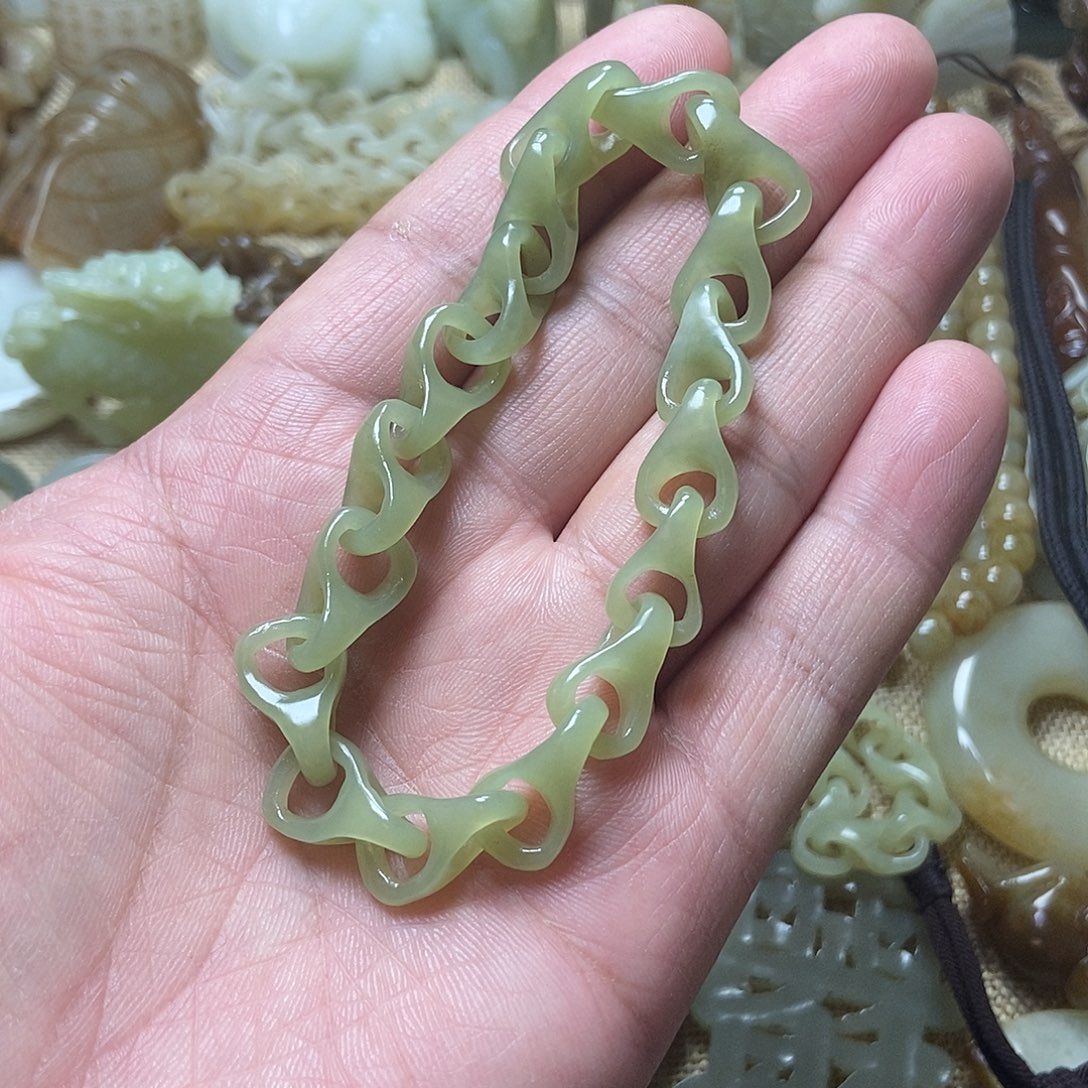 和田玉挂件未镶嵌迪****e