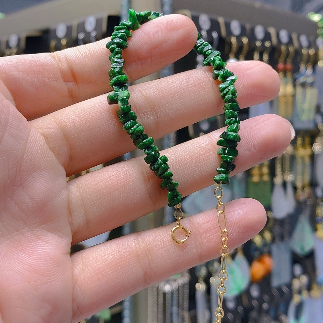 未镶嵌翡翠耳饰翡翠