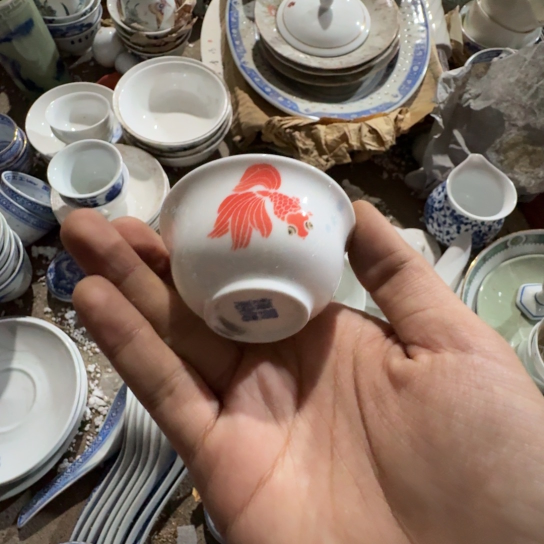 景德镇的陶瓷瓷器