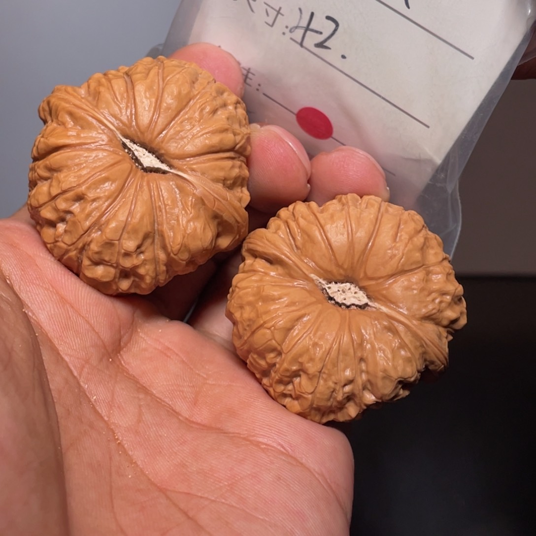 文玩核桃吊坠文玩核桃