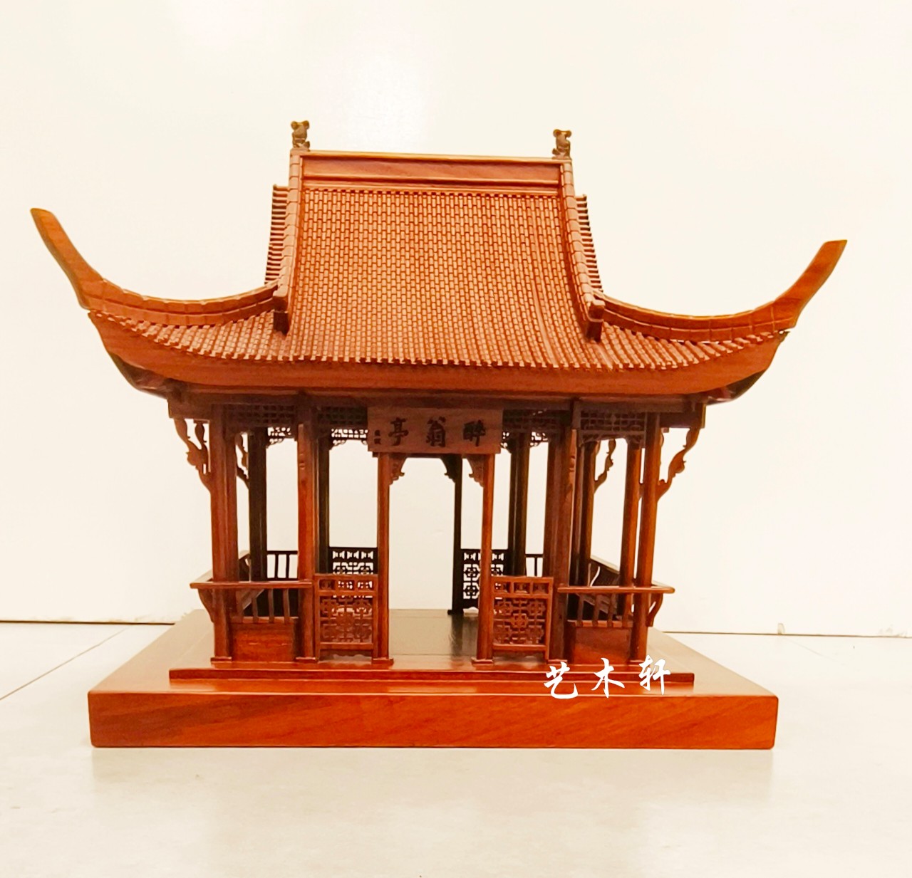 中式东阳木雕醉翁亭桌面摆件亭子送礼高档礼品办公室书房装饰品