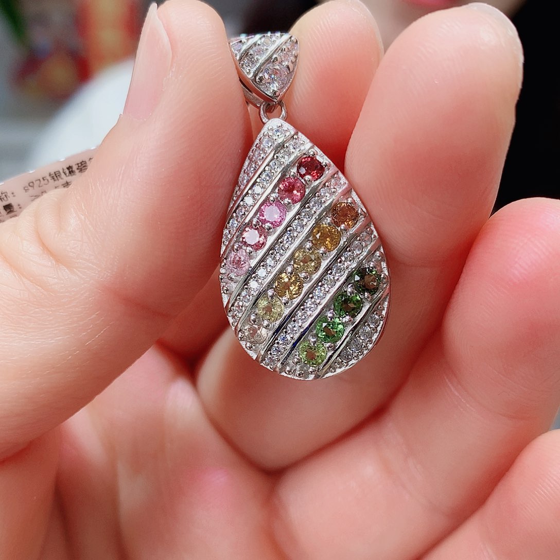 碧玺颈饰银S925镶嵌吊坠超美