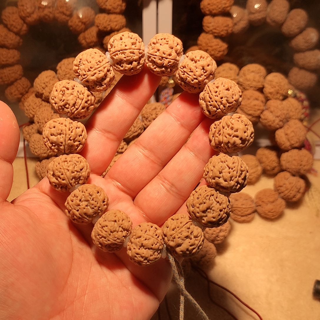 金刚菩提吊坠强3。     