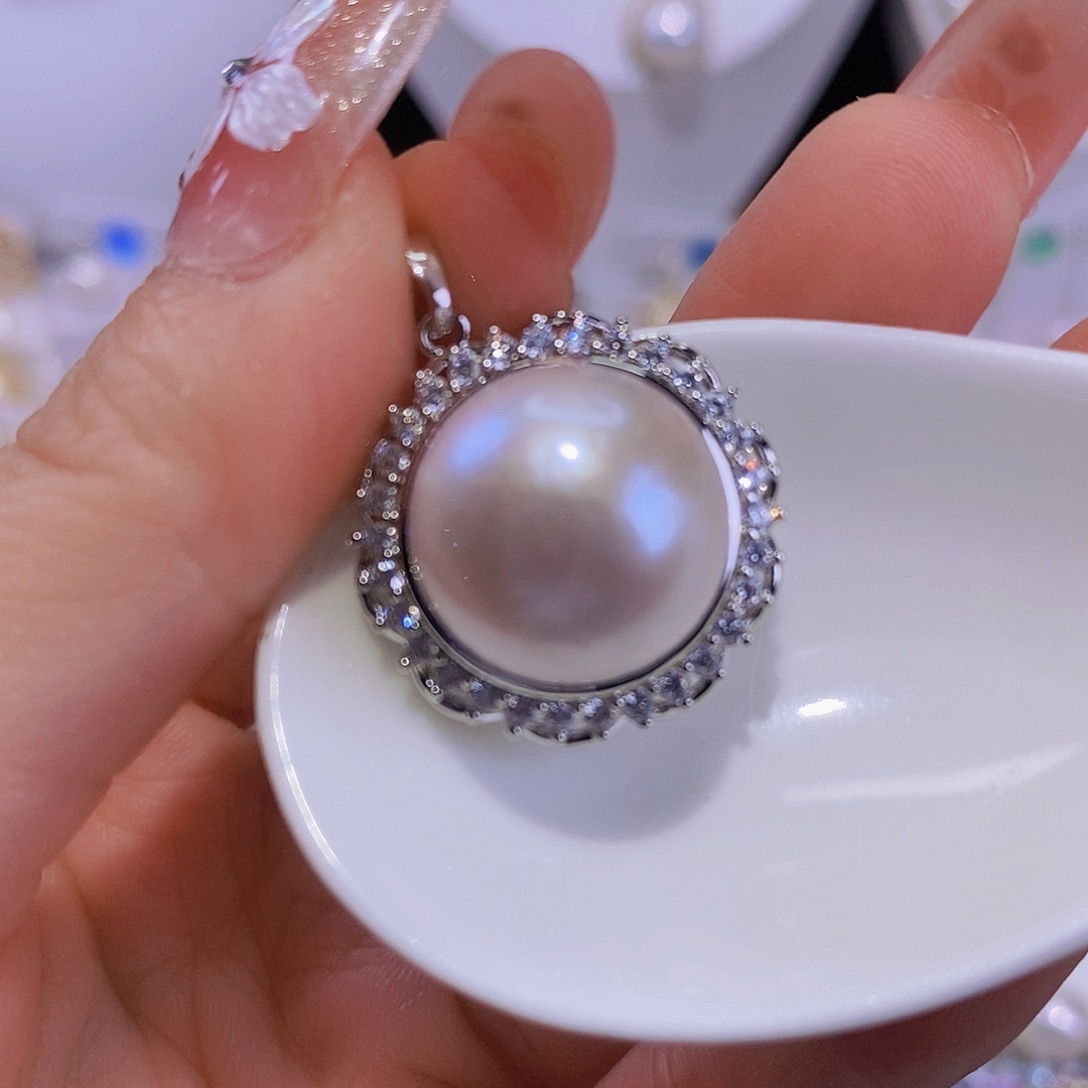 淡水珍珠合金颈饰