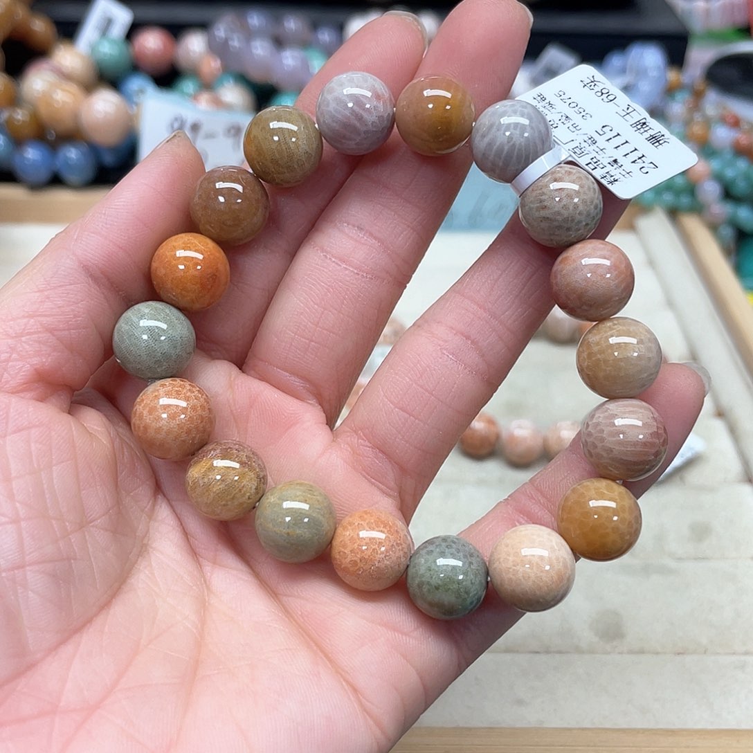 硅化珊瑚（珊瑚玉）手链未镶嵌仙*539