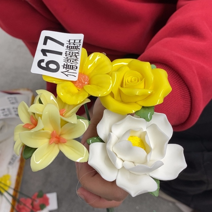 陶瓷我家花花真美