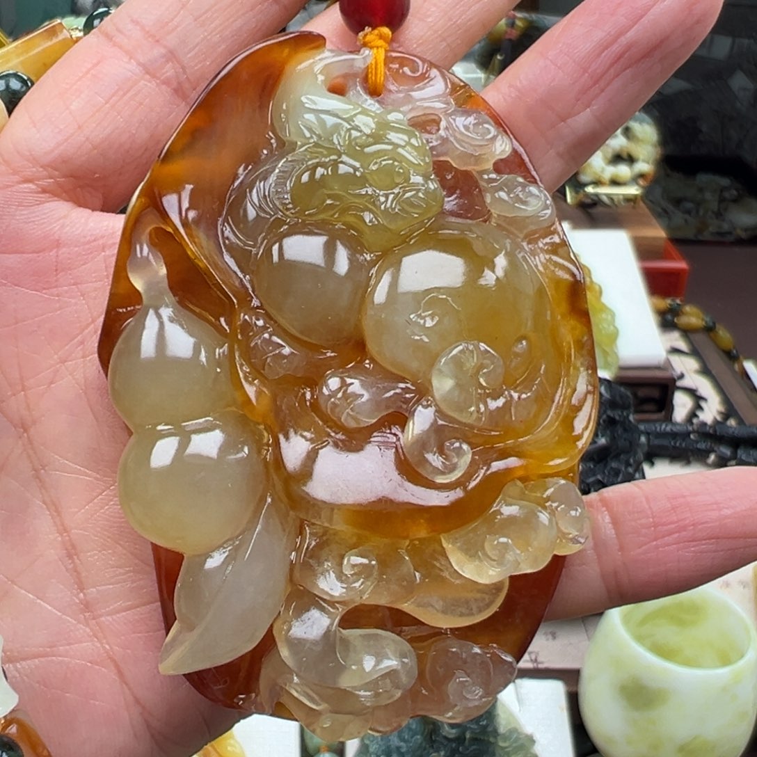 白***开岫玉未镶嵌挂件挂件