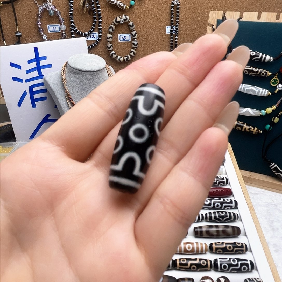 玛瑙/玉髓颈饰合金