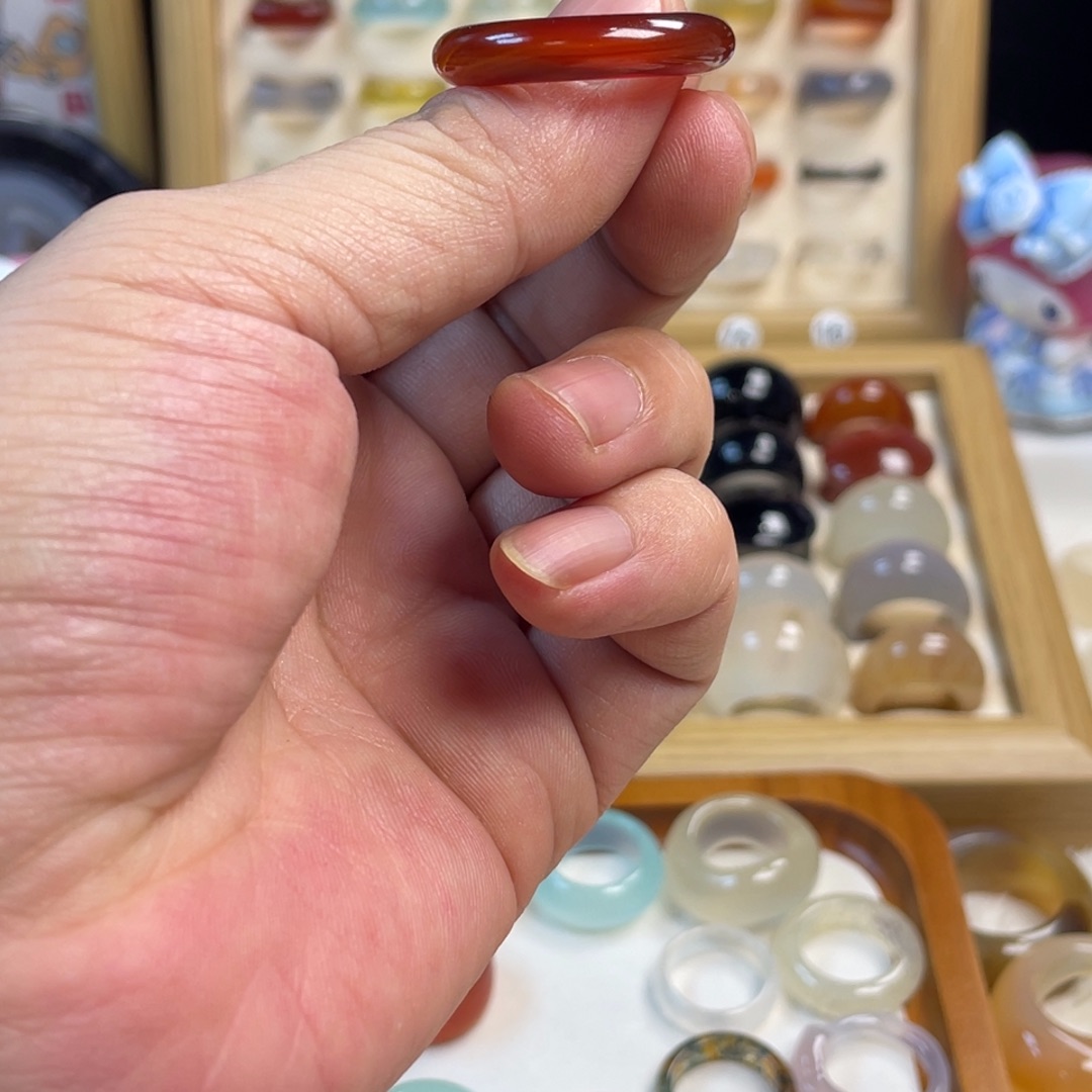 ****生玛瑙/玉髓未镶嵌戒指港24