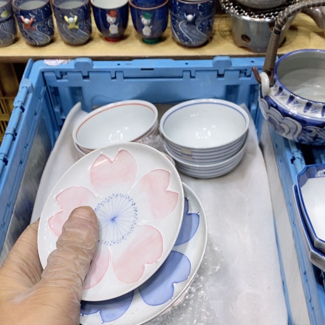 ****a瓷片哈哈哈哈哈哈哈哈哈哈哈