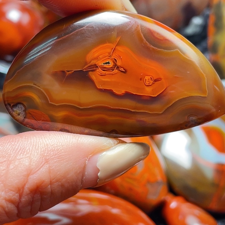 玛瑙/玉髓战国红玛瑙挂件未镶嵌