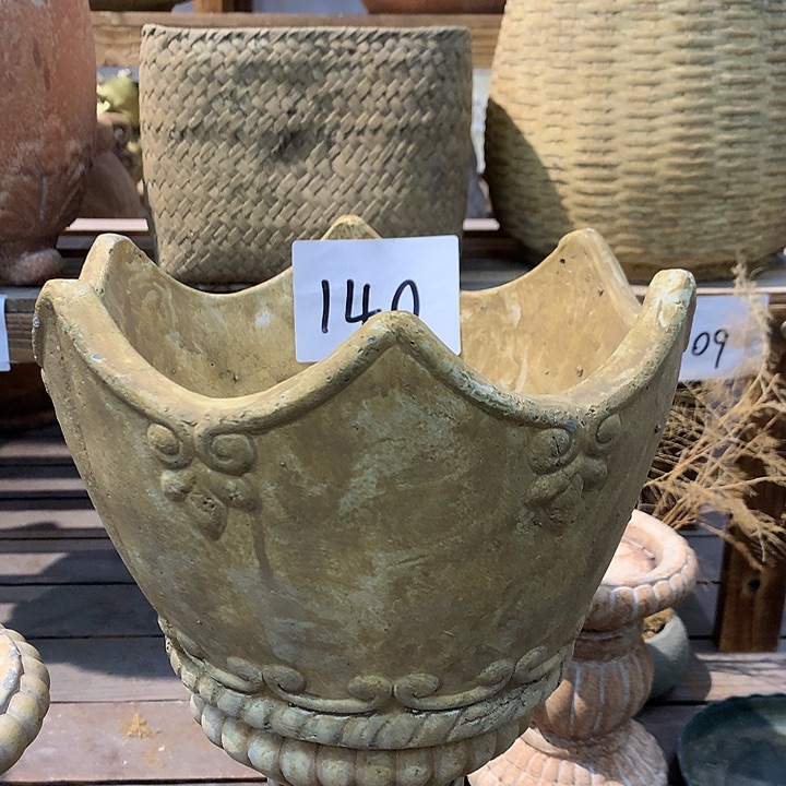 红陶高16宽21口19微瑕