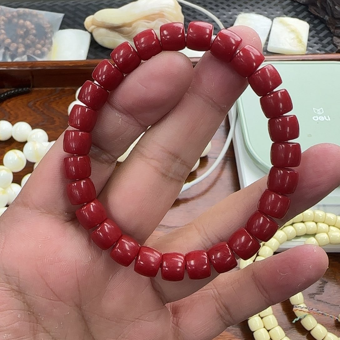 手串白玉菩提8直切红色3