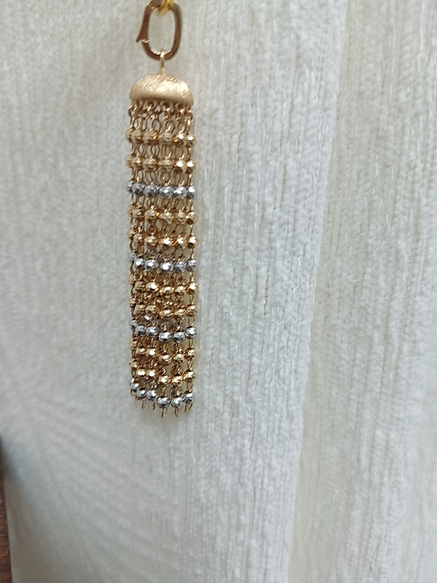 先鉴后发18K金白黄双色挂坠可耳饰一款两带气质时尚款