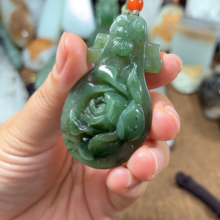 【闪购商品】和田玉未镶嵌颈饰