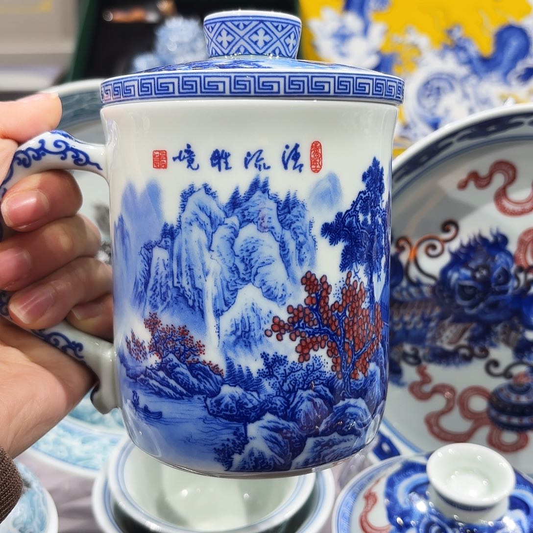 瓷片韩*傅景德镇瓷器艺术