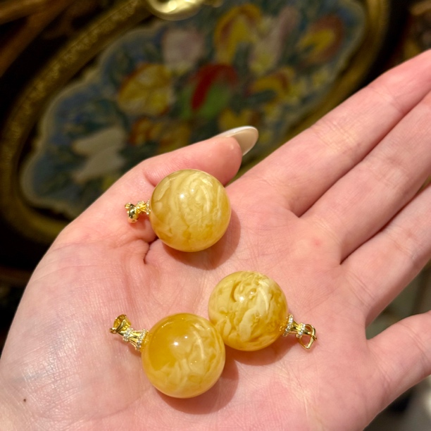 俄料蜜蜡单珠吊坠款独特小众（多样性发）