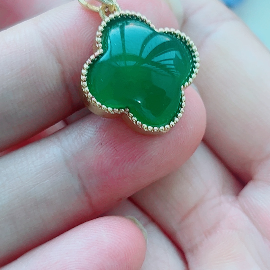 玛瑙/玉髓合金颈饰吊坠