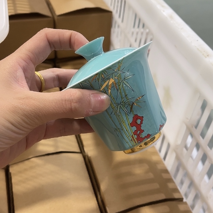 福利待遇多多哦哦哦