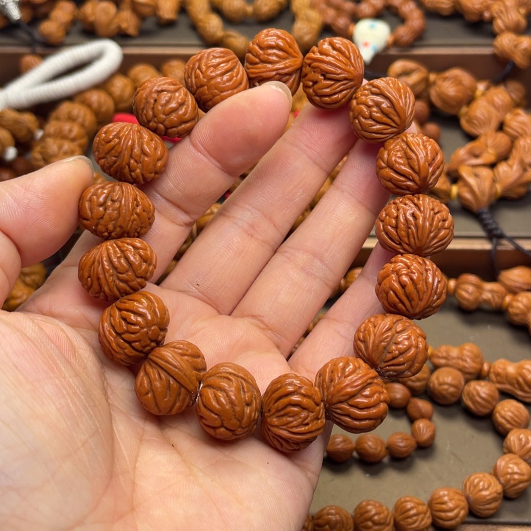 桃核手串龙纹桃核6