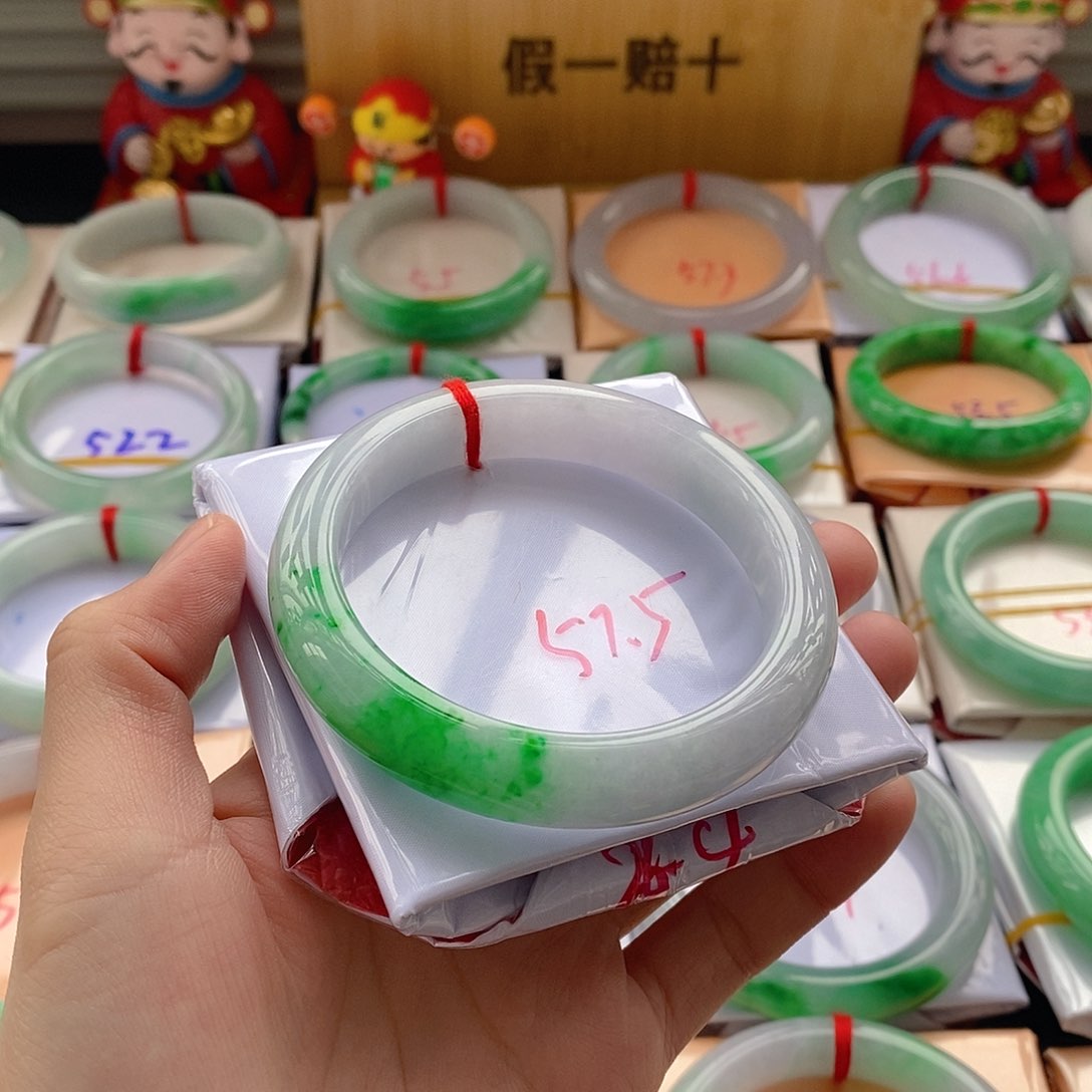 翡翠手镯未镶嵌11手镯