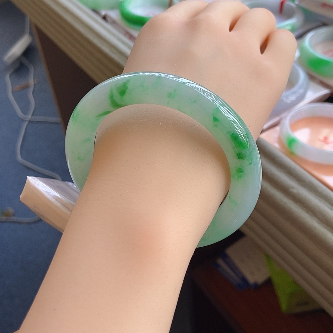 未镶嵌手镯翡翠15号