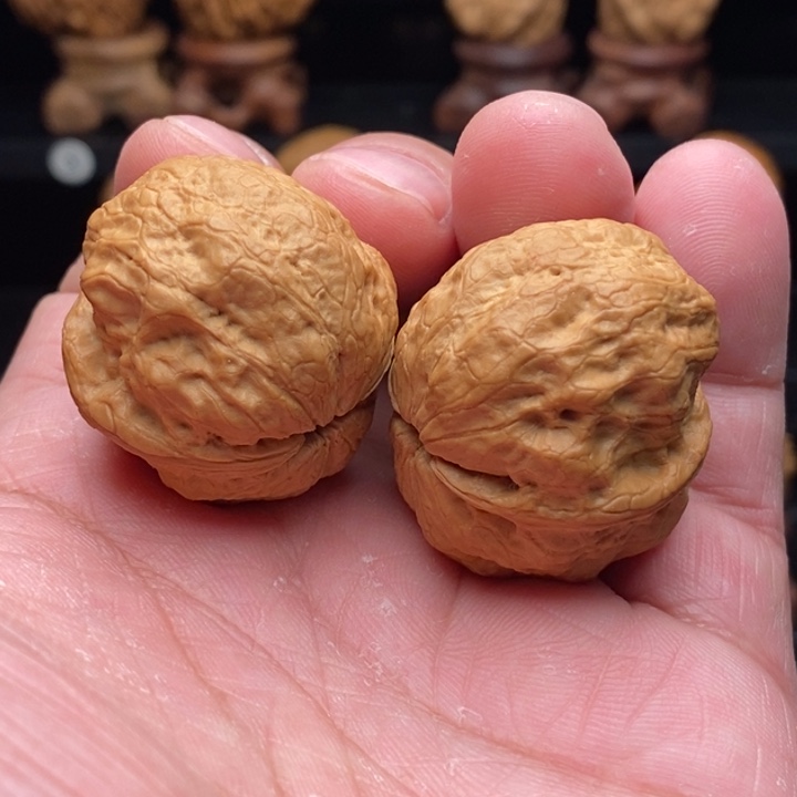 文玩核桃把件5小帝王36尺