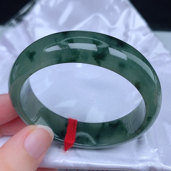 未镶嵌手镯翡翠天然