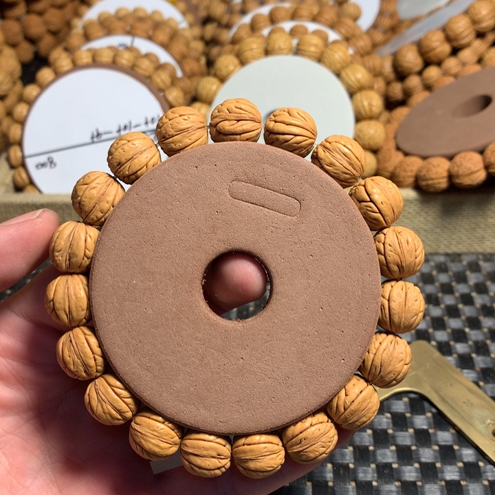 手串桃核8#野生宽脐红皮金豆