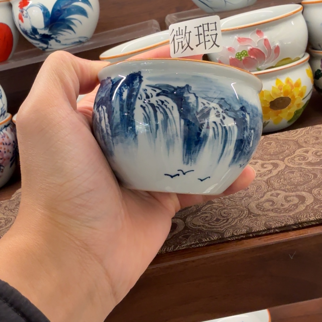 釉下手绘茶具微瑕