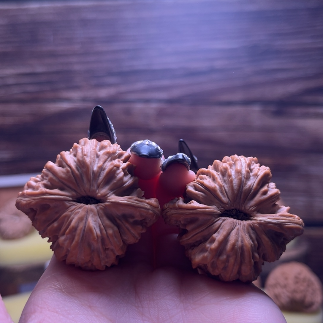 文玩核桃吊坠四座楼闪71