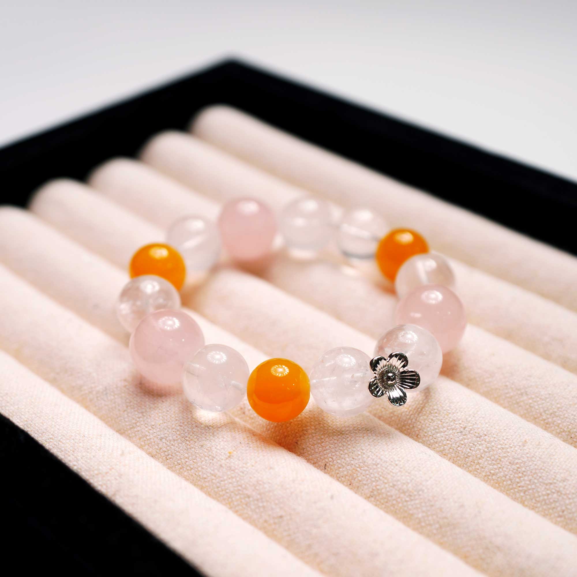 YAYU · 柿柿如意天然粉水晶手串 白水蜜蜡新中式时尚百搭设礼物