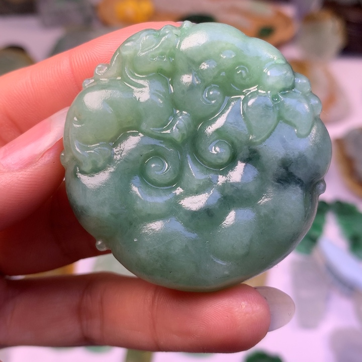 定制翡翠未镶嵌翡翠