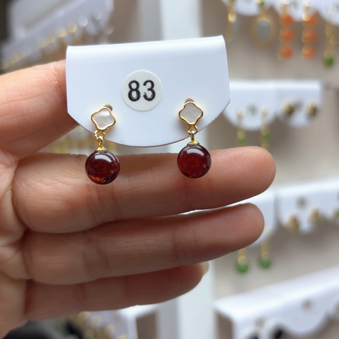 血珀耳饰银S925镶嵌血珀