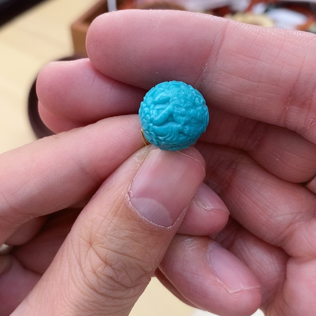 绿松石未镶嵌珠宝奇石