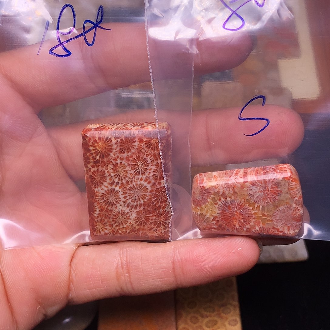 S***硅化玉合金珠宝奇石