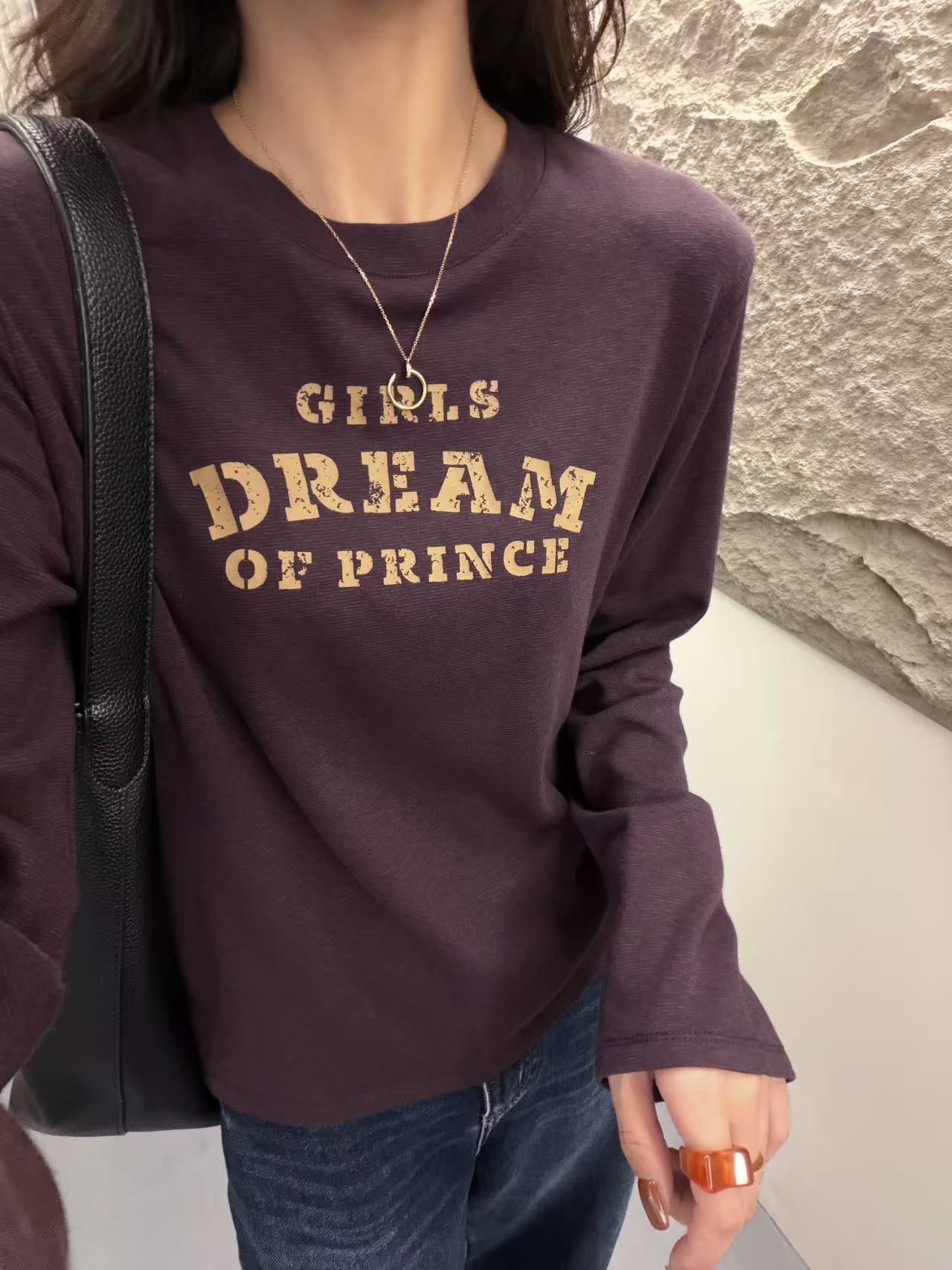 /字母卫衣/简约字母纯色宽松长袖卫衣 胸围46 衣长58 25009