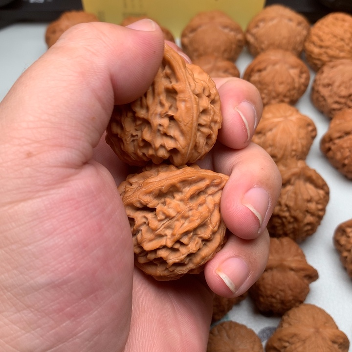 文玩核桃吊坠就*玩龙门涧