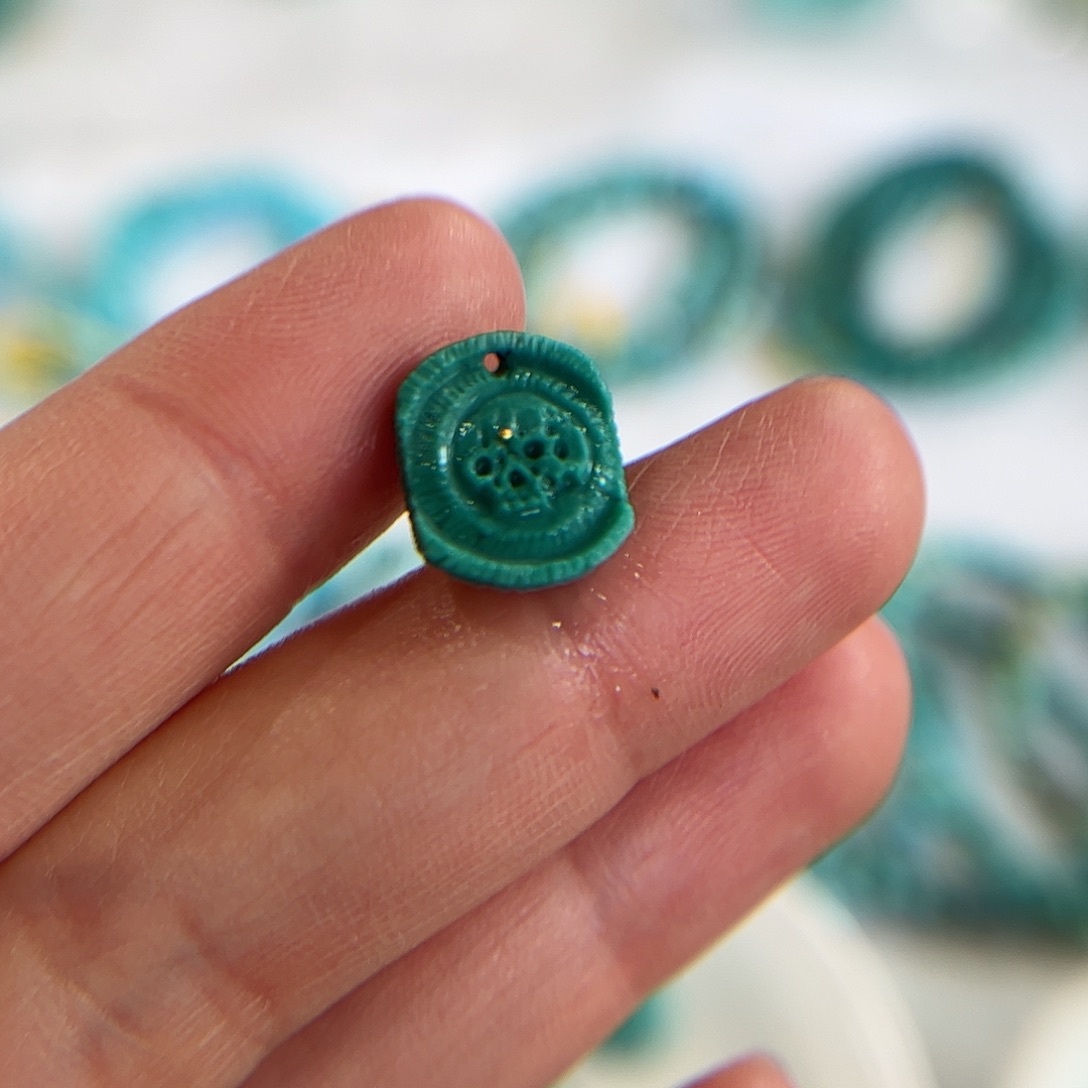 绿松石配饰未镶嵌