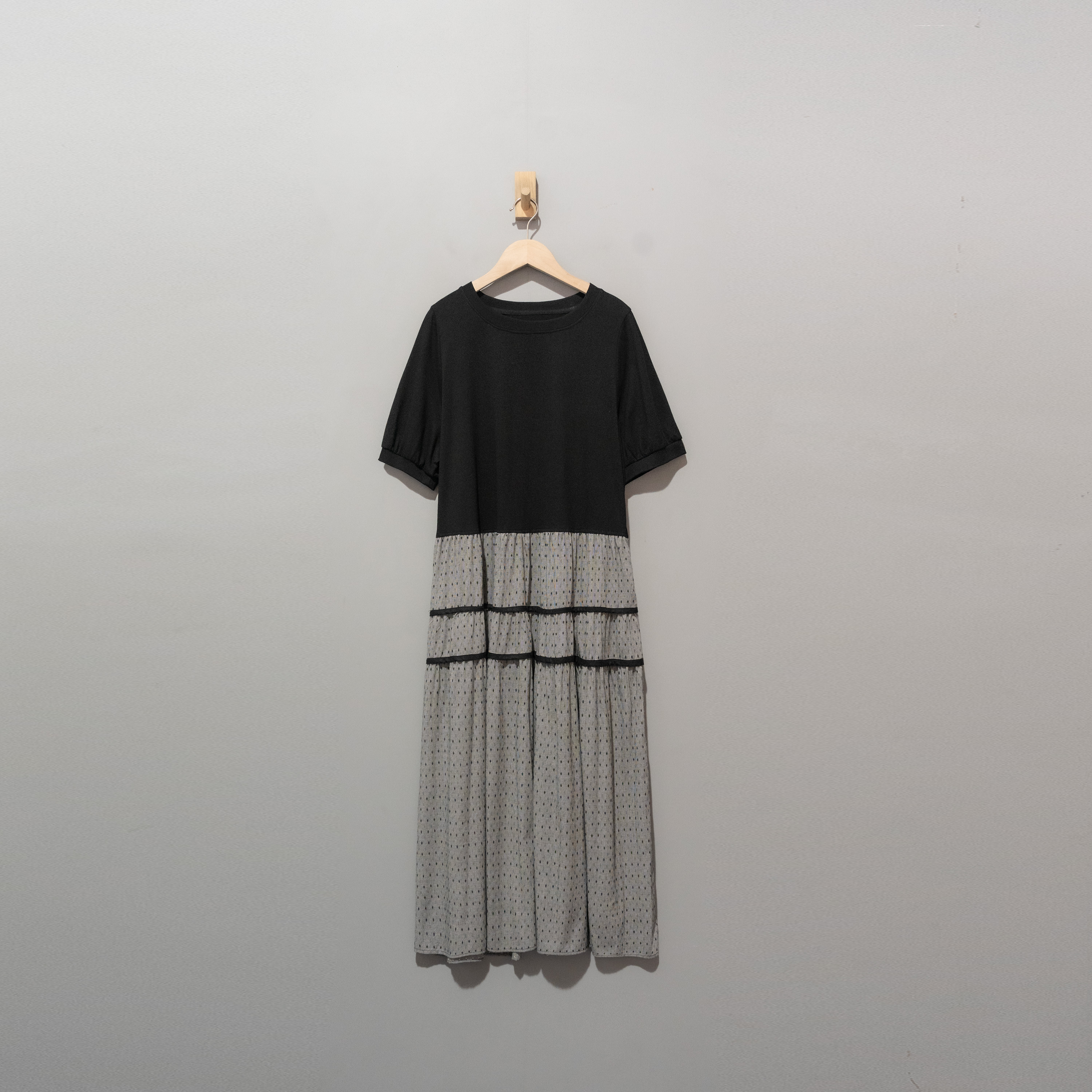 【且听风吟】0314215文艺棉圆领波点显瘦百搭连衣裙衣长118 胸围114