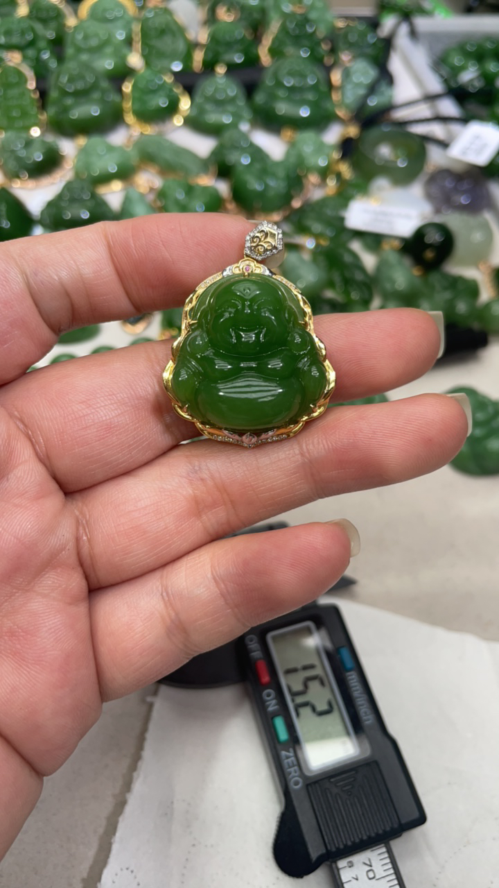 18K金重金镶嵌碧玉佛公