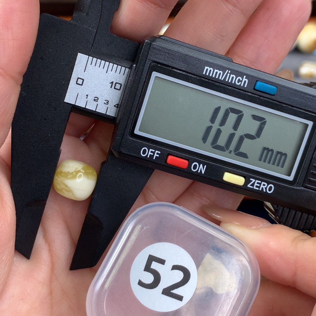 琥珀珠宝奇石未镶嵌琥珀蜜蜡微瑕