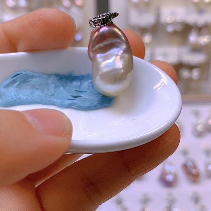 淡水珍珠颈饰合金