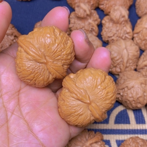 【闪购商品】文玩核桃吊坠？元宝42
