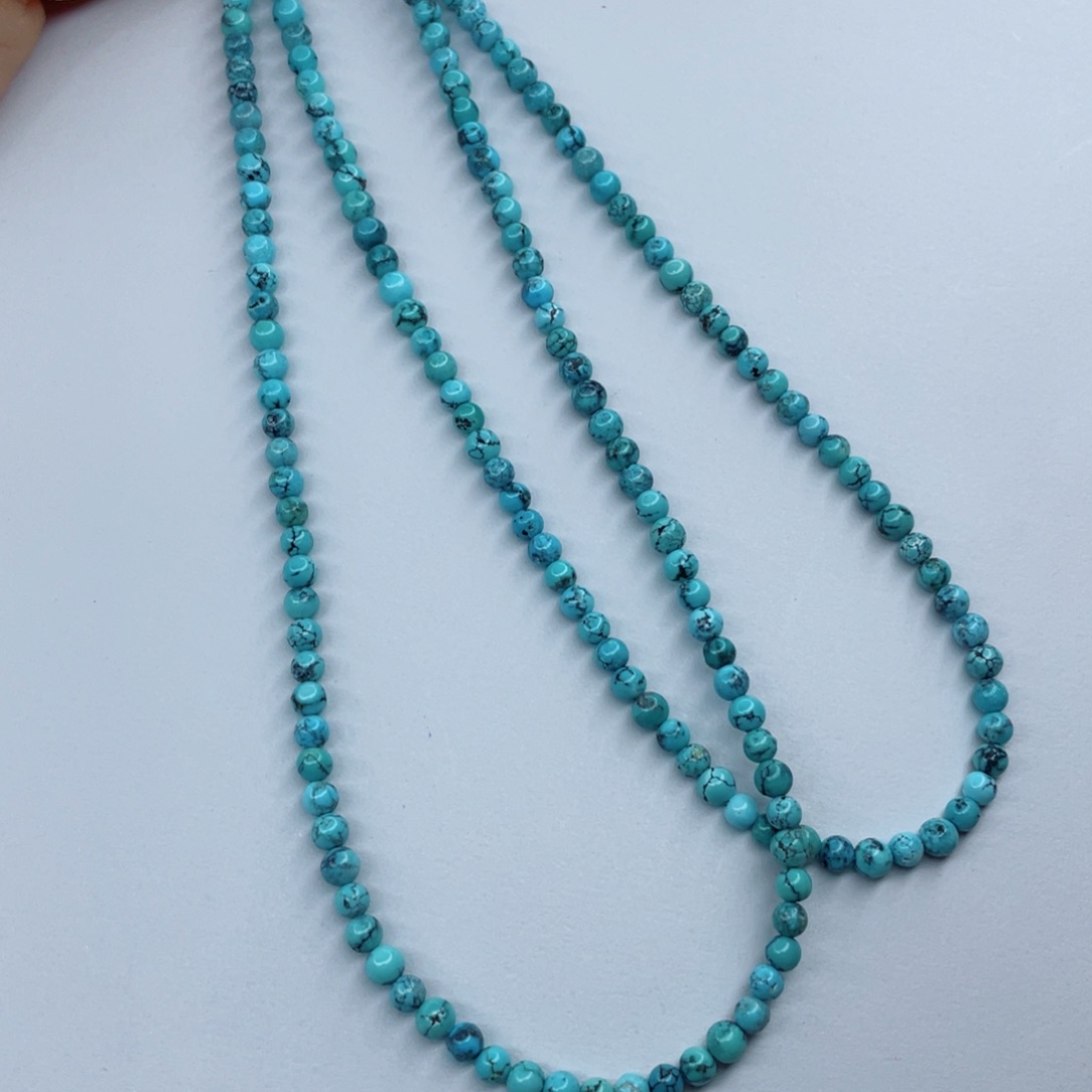 绿松石颈饰未镶嵌